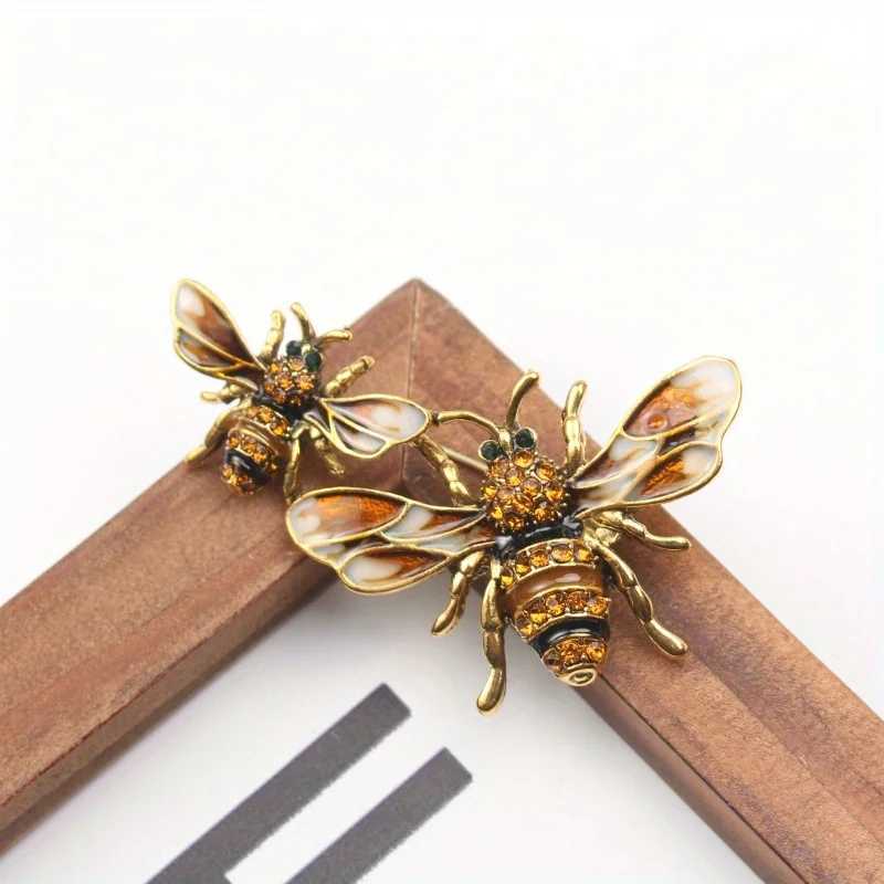 New Retro Light Luxury Bee Brooch Temperament Simple Insect Corsage Fashion Can Still Small Anti-slip Collar PinW251110