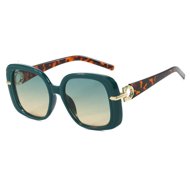 Fashion Square Large Frame Sunglasses for Women, European and American Style, UV Protection, Trendy Sunshade, High-end Feel Sun glasses