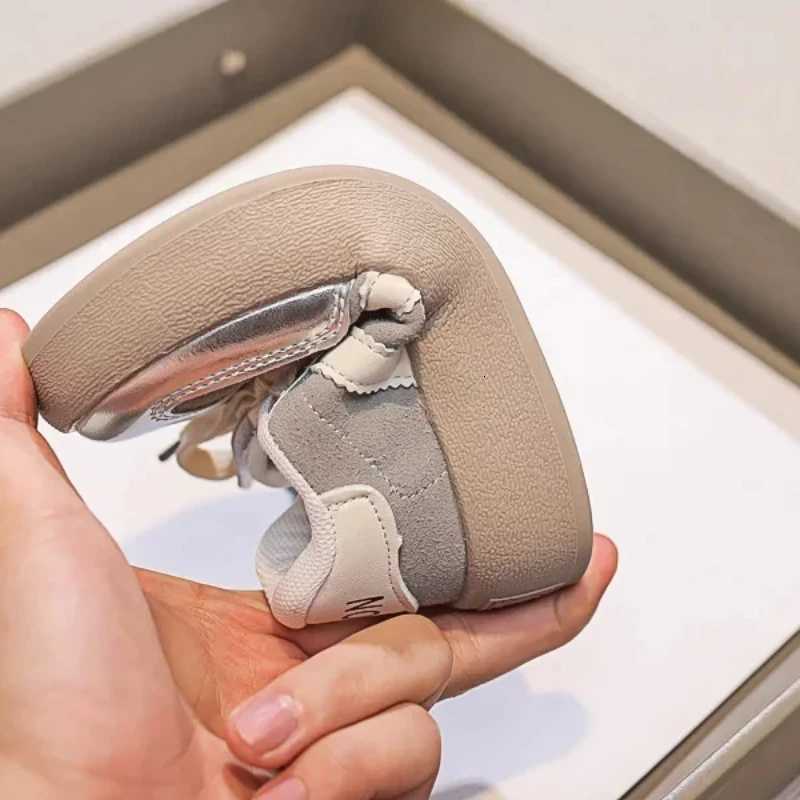 Lace Up Childrens Color Blocked Board Shoes Round Toe Sewing Thread Kids Soft Sole Thick Bottom Non Slip Outdoor Simple StyleT251110