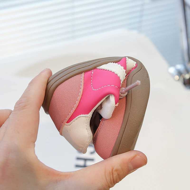 Childrens sports board shoes Spring and Autumn new shoes boys velvet shoes Korean version girls fashion shoes childrens shoe W251110