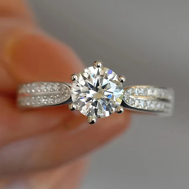 TEN CARATS 100 s925 sterling silver 18K white gold ring round VVS 05 2ct diamond wedding womens jewelry 251023