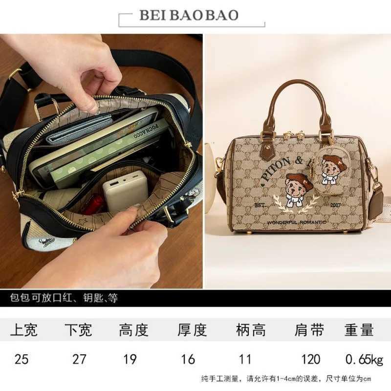 Canvas Handbag Jacquard Embroidery Cartoon Bear Boston Ladies Pillow Bag Practical Large Capacity Shoulder Bag Crossbody Bag K251110
