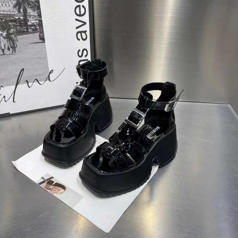 Women Peep Toe Hollow Outs Roman Sandalias 2024 New Thick Sole Sandalswomen Casual Beach Shoes Summer Platform Sandals