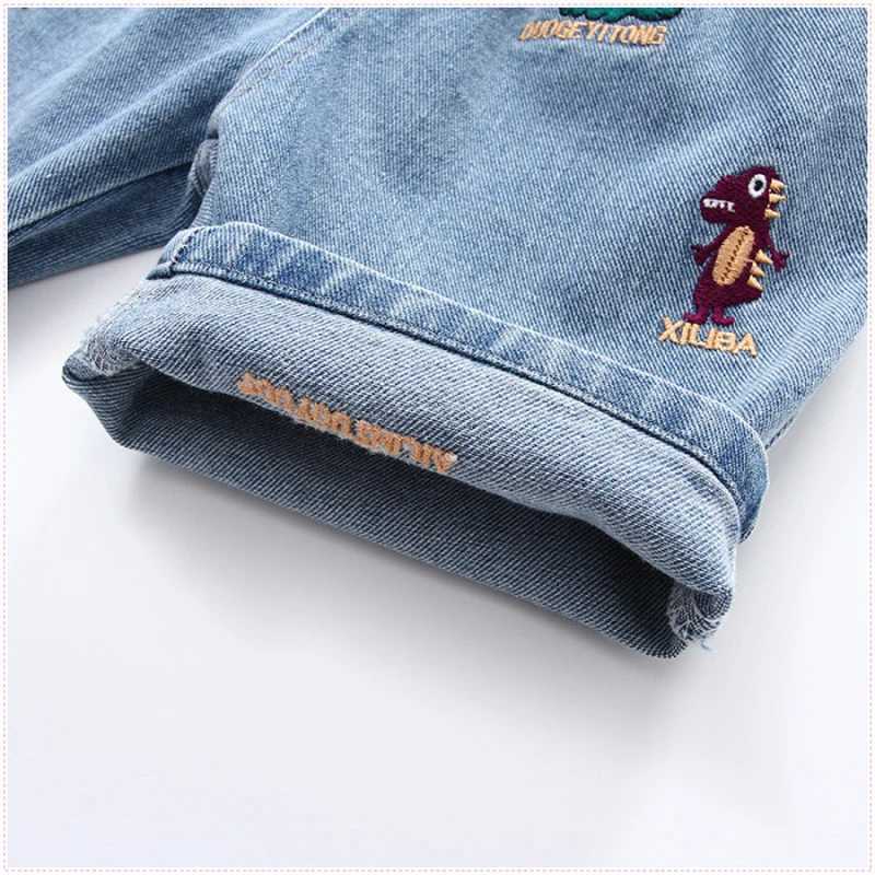 Baby boy shorts girl casual jeans childrens clothing summer shorts 2-8 year clothing boy loose denim shorts Z250410