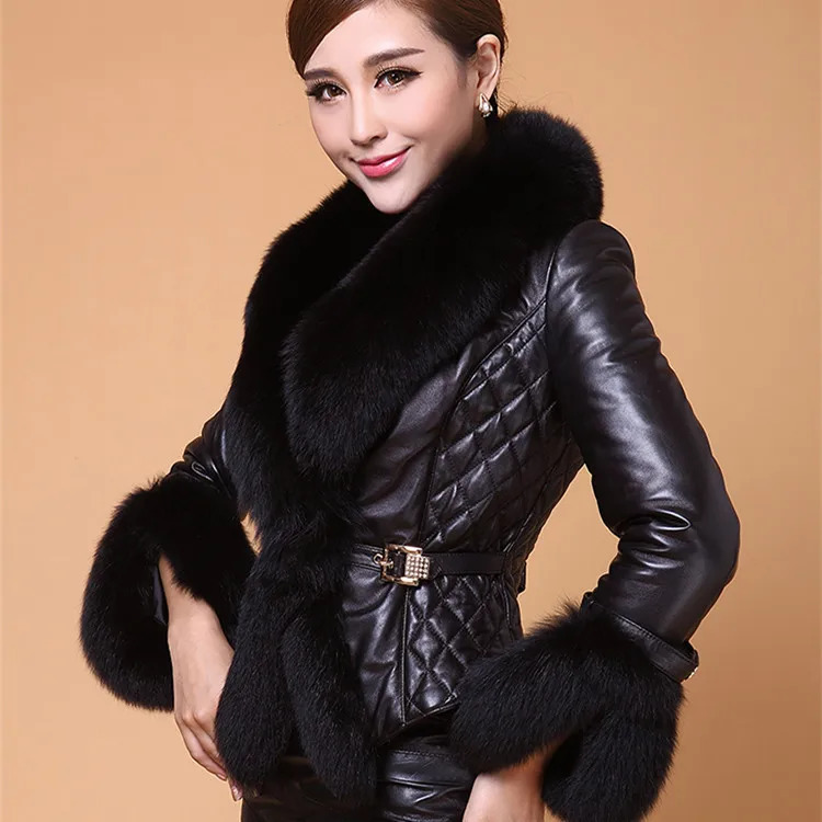 Winter Leather Jacket Women Coat Faux Fox Fur Collar Short PU Female Elegant Motorcycle Zipper Outerwear 251110