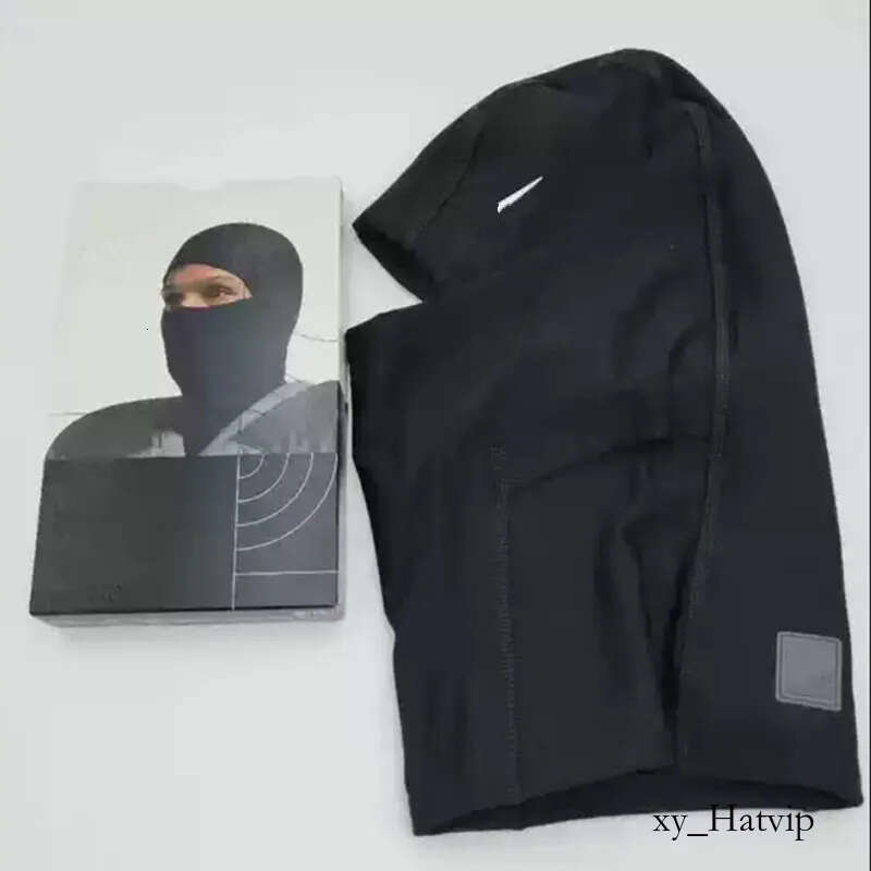 Black White Ski Des… - image