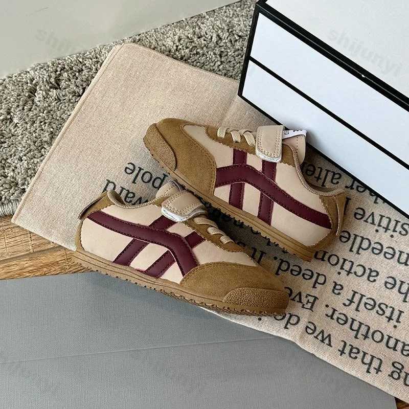 Childrens Sports Shoes 2025 Summer Baby Flat Bottom Fashion Non Slip Girls Boys Fashion Running Shoes Kids Casual SneakersT251110