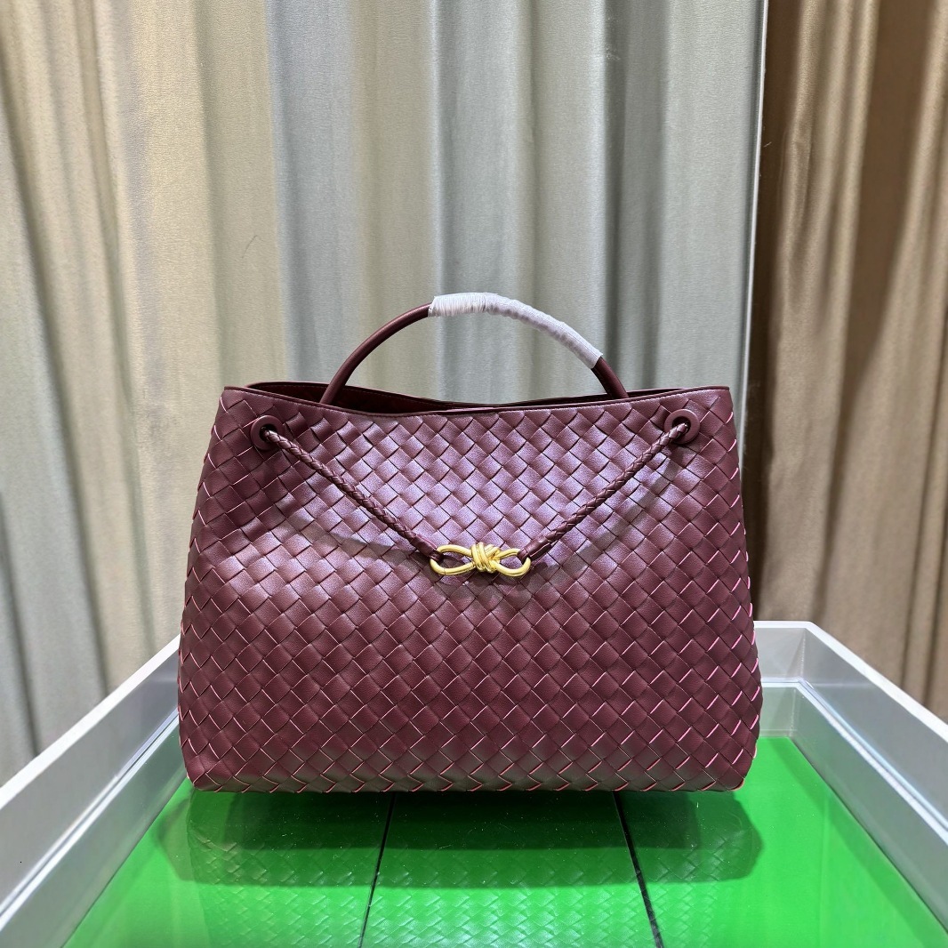 Designer New Woven Leather Tote Bag Genuine Leather Shoulder Designer Handbag Handbag Large Capacity Vintage Cross-border Bag