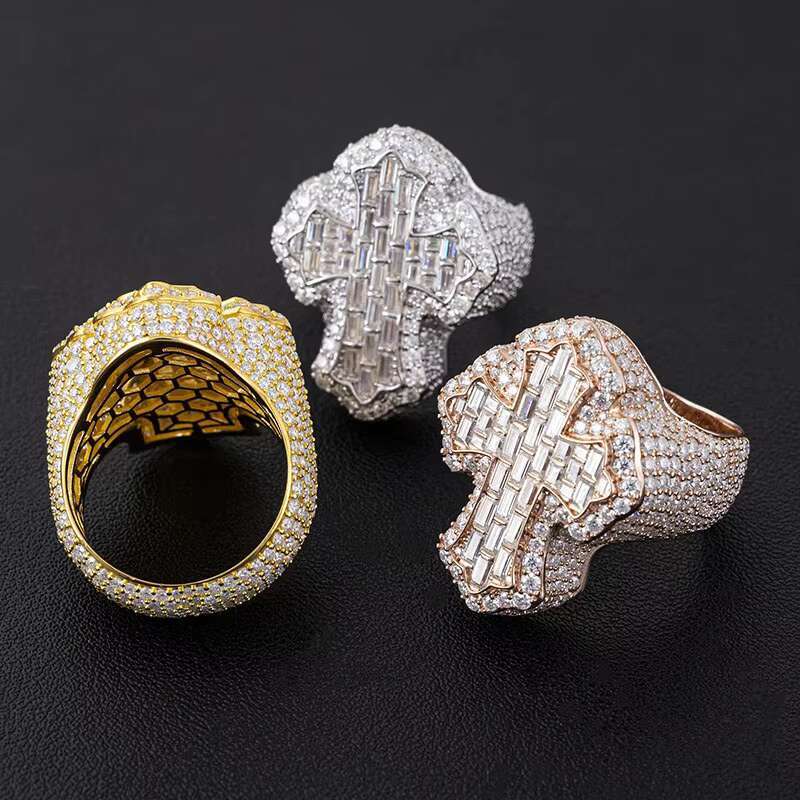 Fully Iced Out Jewelry Hip Hop Ring Gold Plated 925 Sterling Silver Vvs Baguette Moissanite Diamond Cross Ring