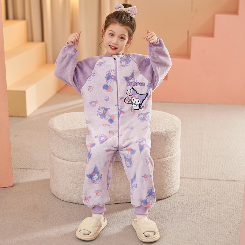 Towels Robes Girl Autumn Winter Long Warm Flannel Bathrobe for Girls Cozy Bath Robe Zipper Night Dressing Gown Kids Sleepwear Size 6 8 10 12Y 221020