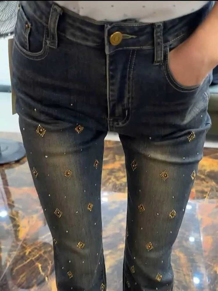 Rhinestone Women Jeans Fashion Washed Casual Pants All-match Straight Trousers Concise Bottom Clothes Spring C251110
