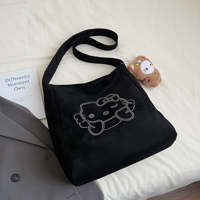 Winter women's retro high-end wide shoulder bag, casual simple versatile crossbody bag, high-end commuting leisure bag, shopping bag, versatile w