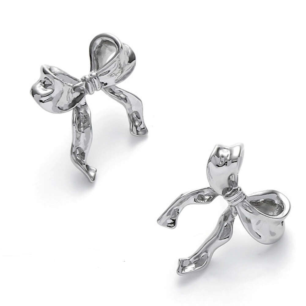 European and American Cross-Border Bowknot Earrings for Women, Niche Design, Sweet Cool Simple Style, Personality Stud Earrings, Fashionable Versatile