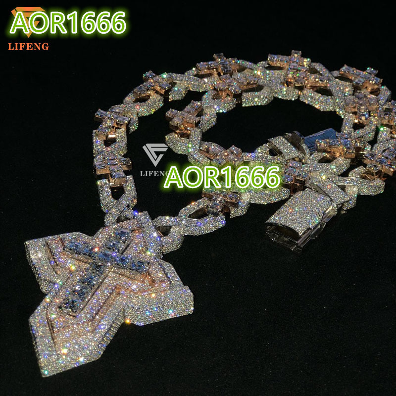 2026 Bust Designer jewelry VVS Moissanite Two Tone Cross Pendant Hiphop Sterling Silver Diamond Charm Necklace Jewelry Set