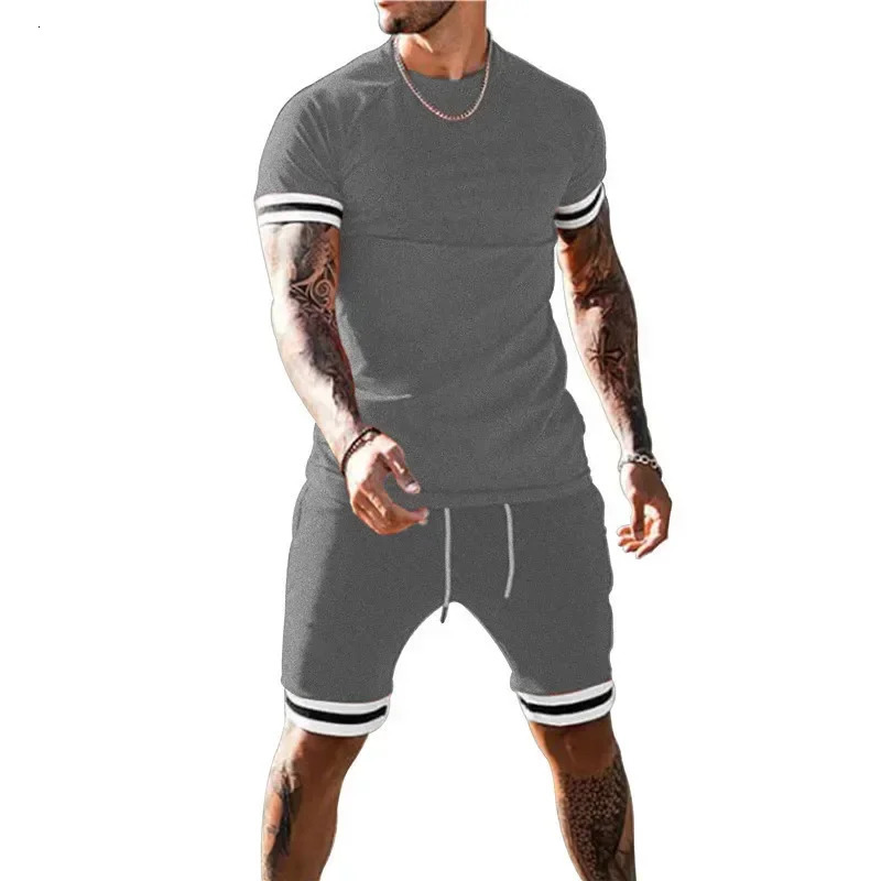 Summer Mens Round Neck Short Sleeve Sports Set Leisure Outdoor Fitness Sports Color Block Two Piece Set 250409