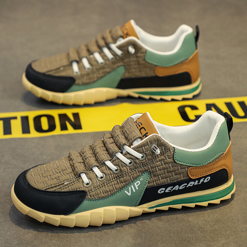 2025 New Men Fashion Sneakers Summer Fall Lightweight Anti Slip Sports Shoes for Work and Running super fire ootd