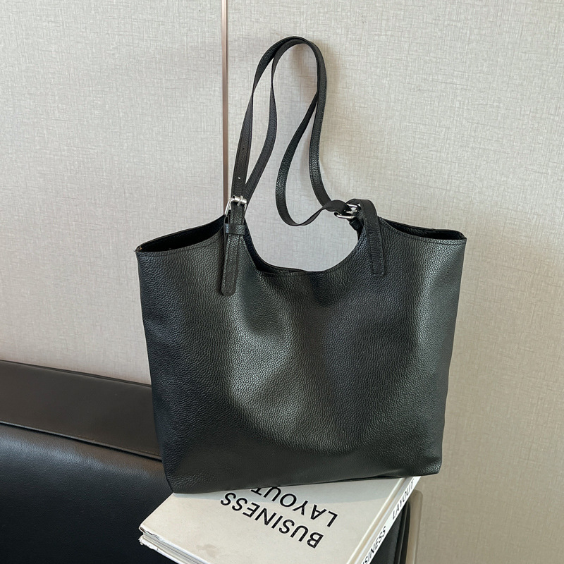 Cross-Border New Solid Color Single Shoulder Fashion Large Capacity Tote Retro Trend Commuter Women's Bag Wholesale