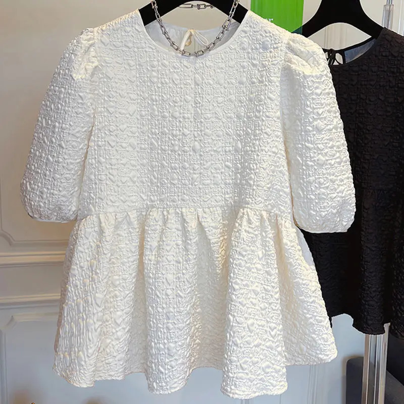 Womens clothing pleated loose pleated fashionable top summer short sleeved O-neck solid plus size casual T-shirt 250410