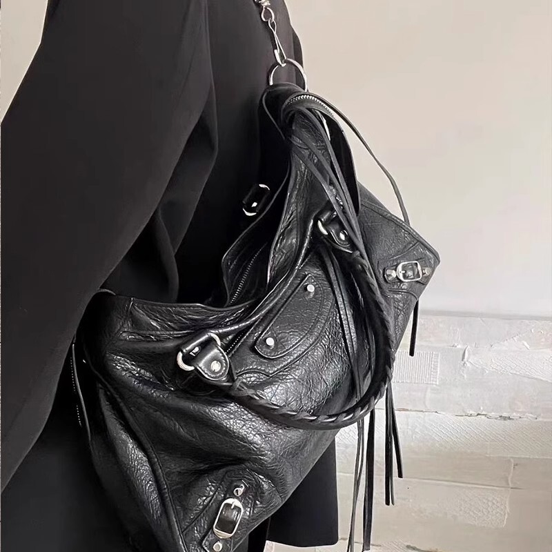 Mage Elegant Style Riveted Motorcycle Bag High Quality Texture fashion Spicy Girl Designer Bag Trendy Luxury Handbag Large Capacity Women s Shoulder B