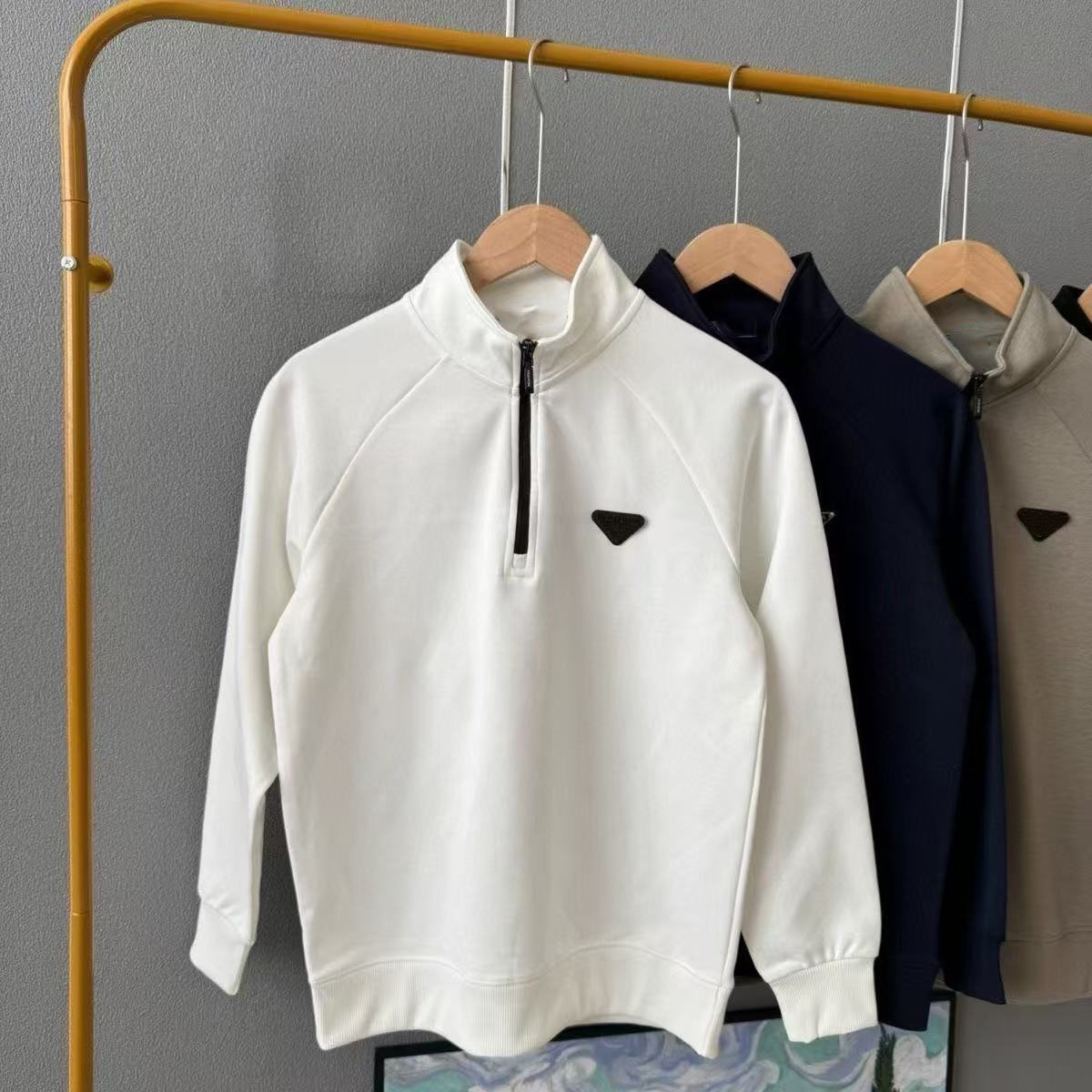 Chrome Mens Hoodies Designer Hoodie Long Sleeved T-shirt Pullover Sanskrit Cross Printed Hooded Sweatshirts Cardigan Men Women Street Casual Zip Up Jackets S-4XL