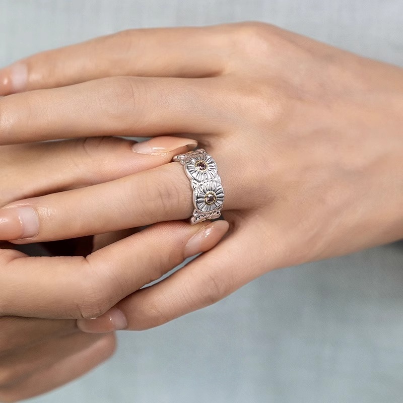 Italian Sterling Silver Small Daisy Ring For Women New Open Ring Gold Plated With Diamonds Bujia Designer Ring Ring Fashion Ring Xiaohongshu Hot Item