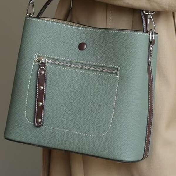 Luxury Bags Designer Genuine Leather Shoulder Bags Women's Large Capacity Totes Bucket New Beach Bags High Quality Texture Cross Body Bag