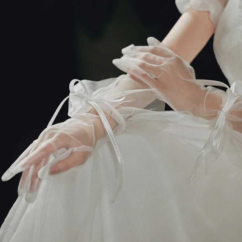 Sexy Transparentes Black White Mesh Tulle Glove Spring Summer Thin Short Glove Party Dancing Dress Wedding Glove Lolita New L251110