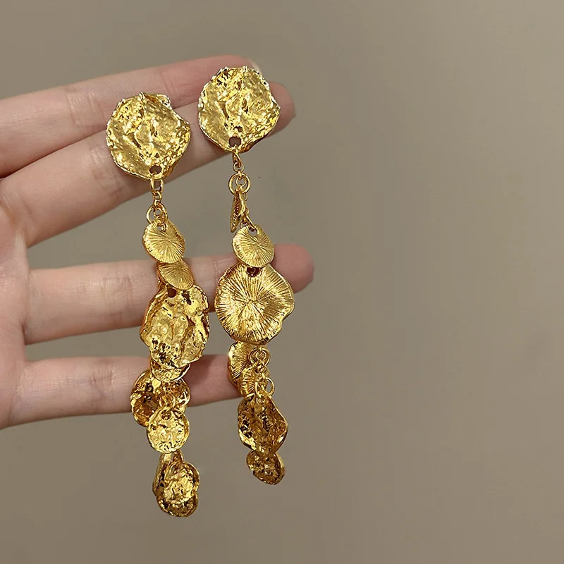XIALUOKE Long Tassel Irregular Metal Plate Pendant Earrings For Womens European American Style Party Travel Jewelry 250409