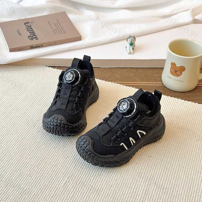 Childrens Casual Cotton Shoes 2025 Autumn Winter New Boys Girls Retro Sports Shoes Kids Non-Slip Warm Plush Fashion SneakersT251110