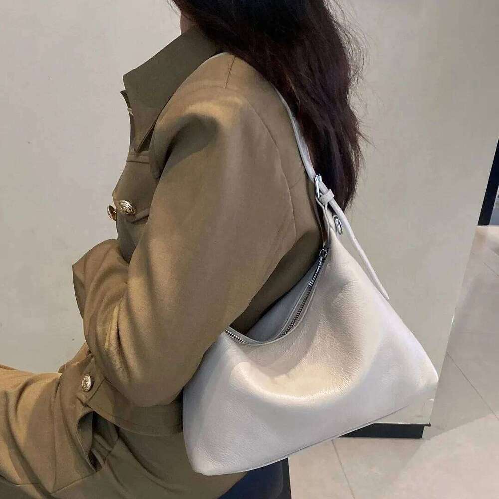 2025 Luxury Full-Grain Leather Crossbody For Women, Slim Commuter Purse With Zip Pockets, Versatile Day-To-Night Bag