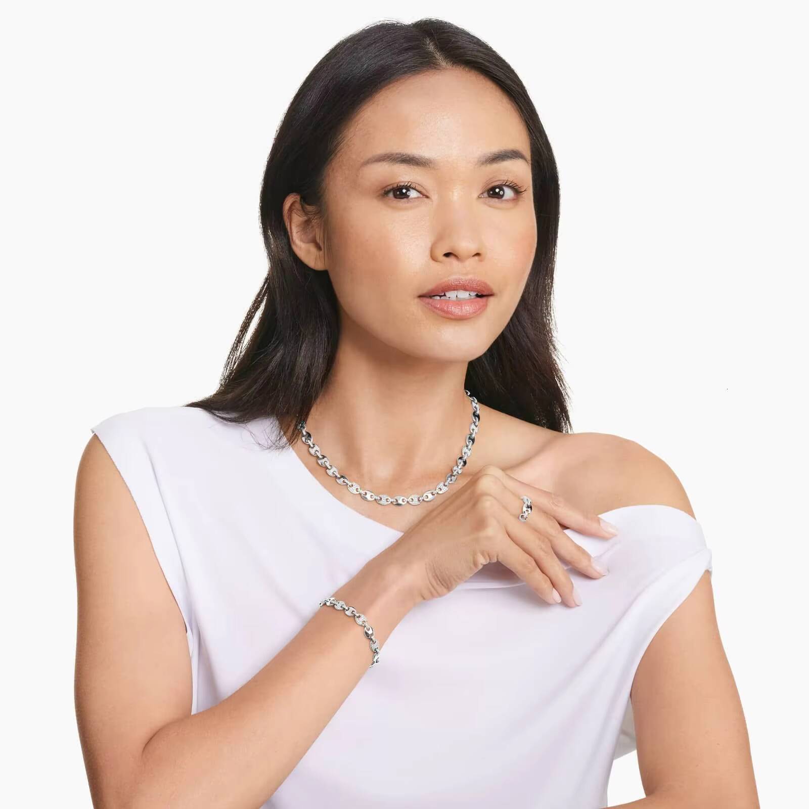 Elegant Tennis Style Moissanite Necklace With Sparkling Diamonds And Solid 925 Silver Fine Chain For Women Wear