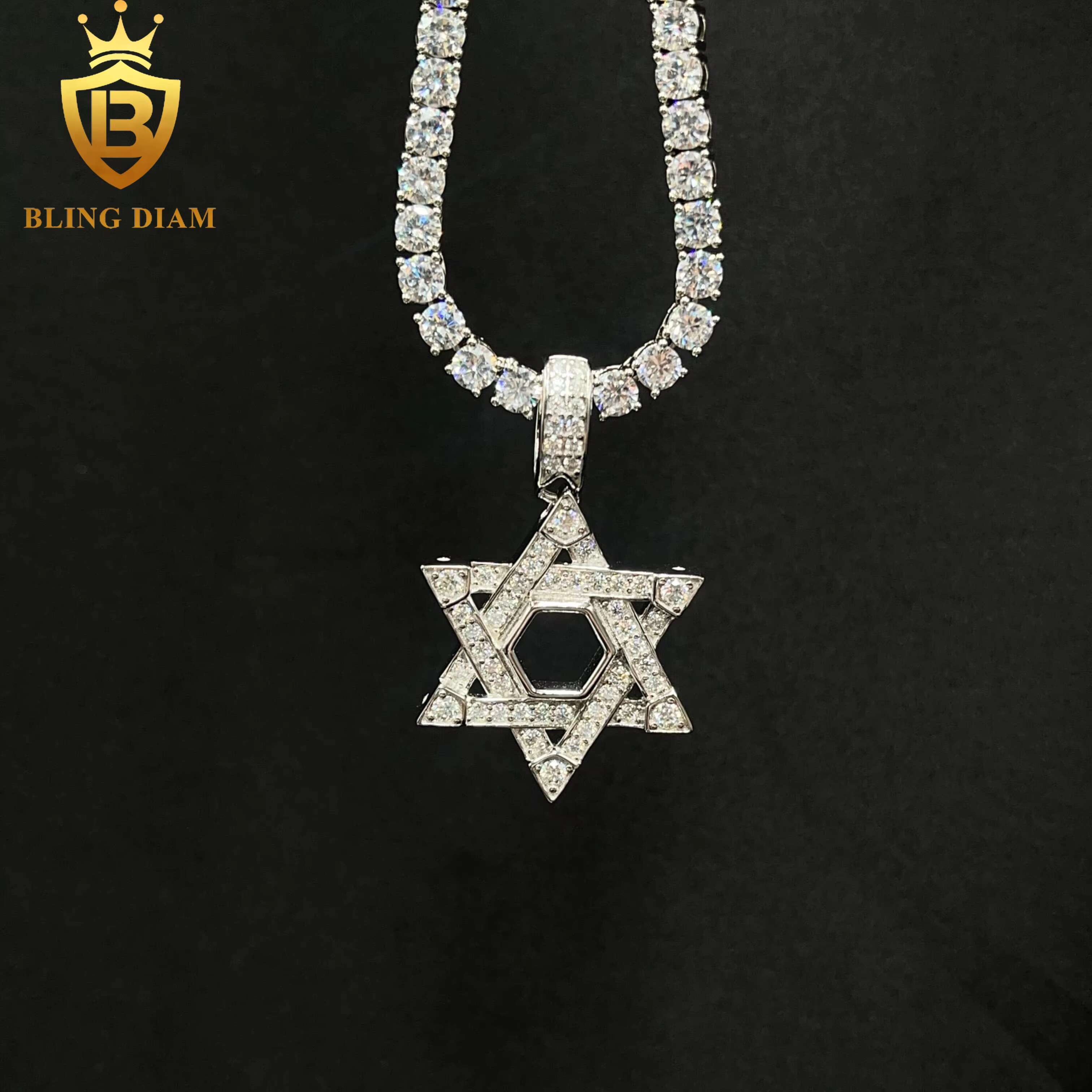 Iced Out Lucky Charm Jewelry Golden Star Pendant Mens Pass Diamond Tester 925 Silver VVS Moissanite