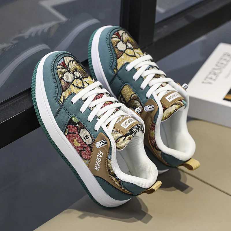 Boy niche original breathable canvas board shoes casual all-match thick soles non-slip primary school sports shoes tide W251110