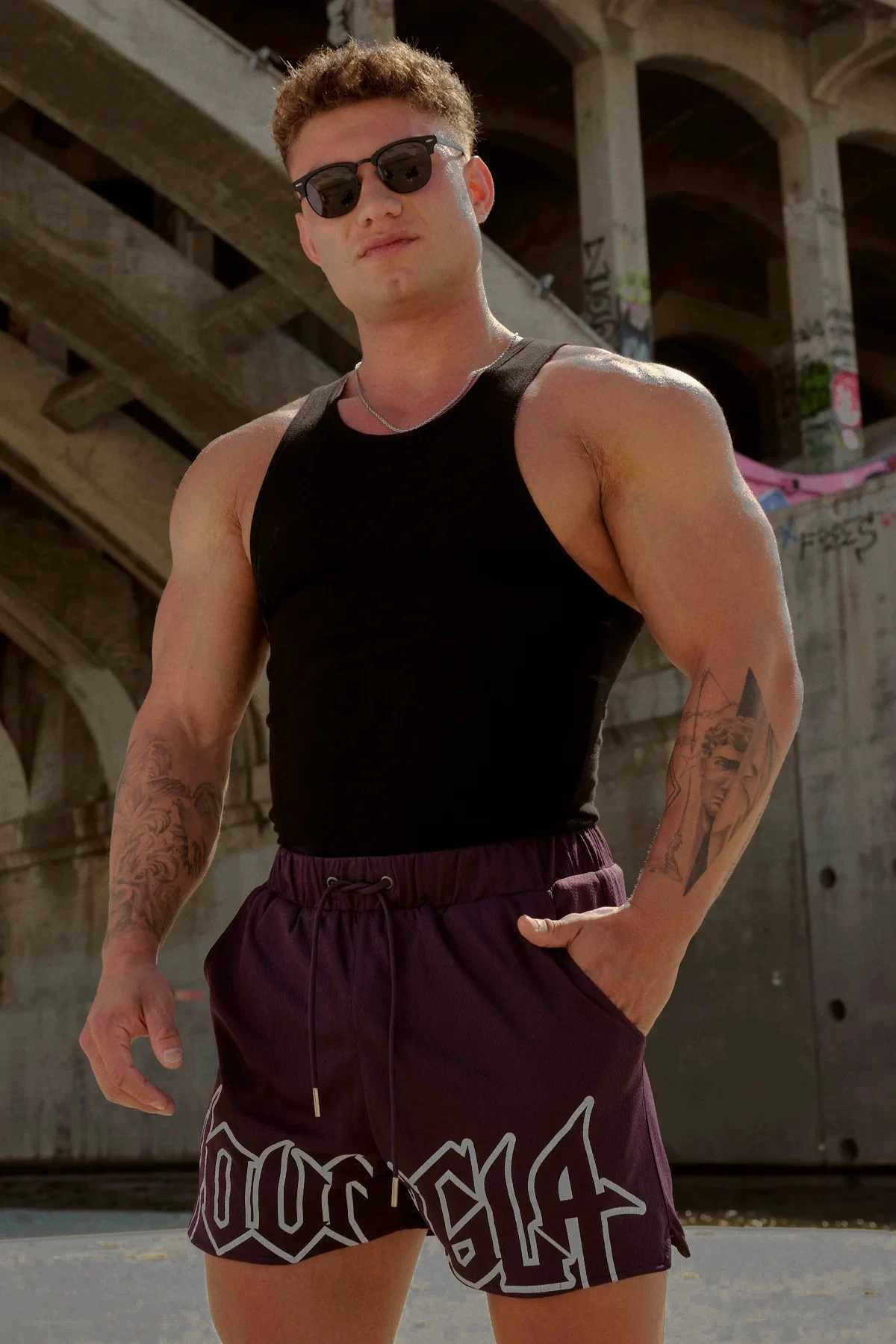 Gym sports mens shorts American style Ya clothing brand jogging outdoor running basketball training shorts beach shorts fitness X2504101