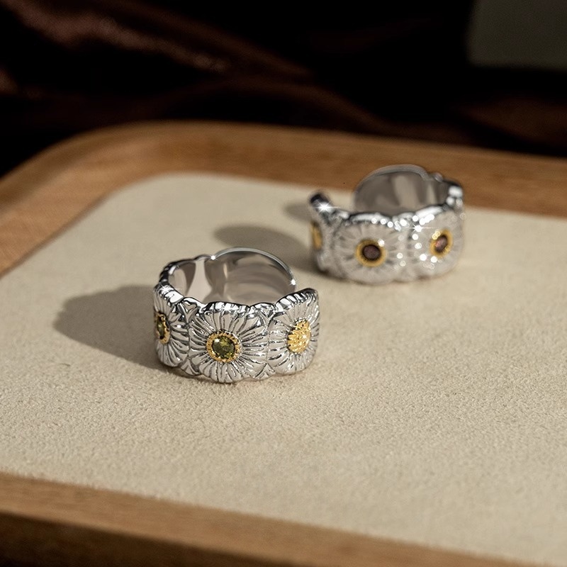 Italian Sterling Silver Small Daisy Ring For Women New Open Ring Gold Plated With Diamonds Bujia Designer Ring Ring Fashion Ring Xiaohongshu Hot Item