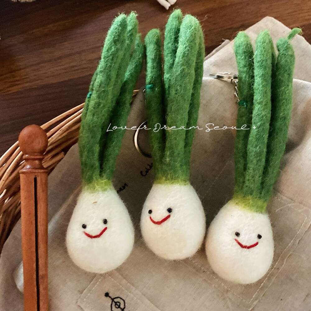 Korean Autumn Winter New Wool Felt Green Vegetable Keychain Pendant Cute Fashionable High-end Bag Charm