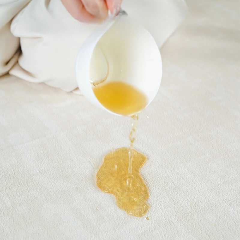 Japanese High End Cream Style Living Room Carpet Sofa Coffee Table Plain Fluffy Carpets Bedroom Bedside Minimst Non Slip Rug Y251110