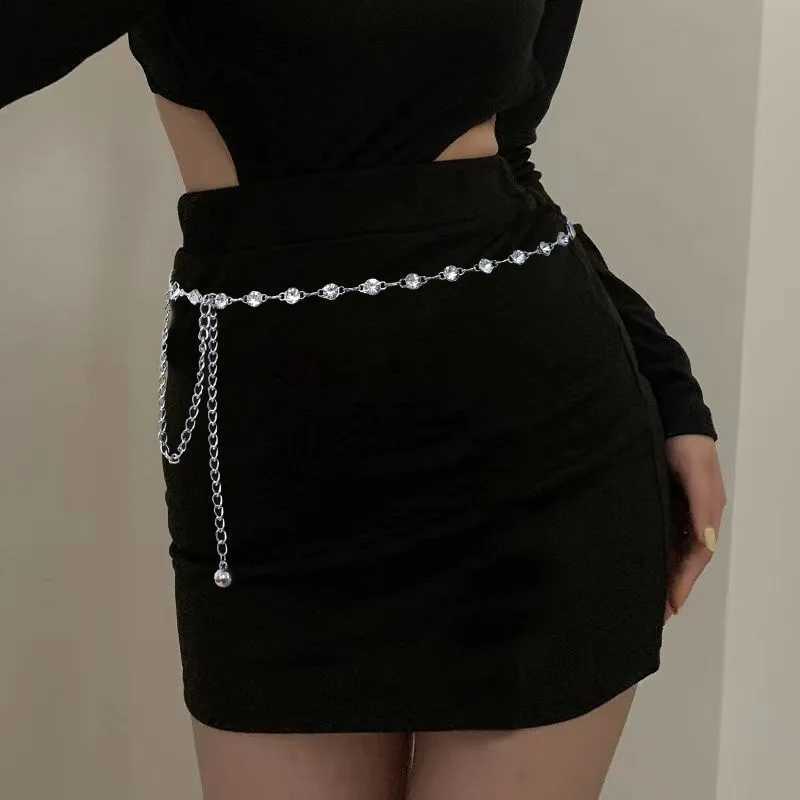 Fashionable single-layer tassel minimalist style Rhinestone waist chain street photography warm body chain jewelry X250410