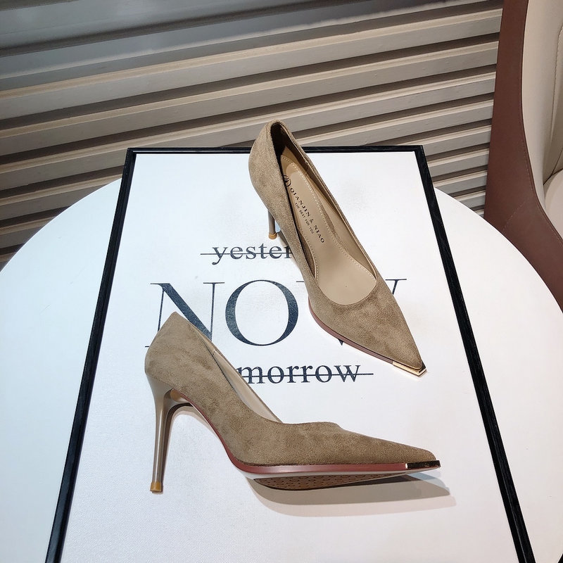 Fashion high heels women 2025 new fine with temperament socialite suede shallow mouth pointed single shoe commuting work shoes