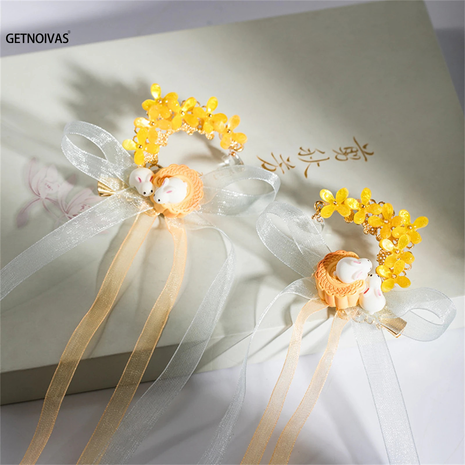Vintage rabbit hair clip Chinese Hanfu hair accessories womens tassel bucket autumn holiday gift flower hair clip 250409