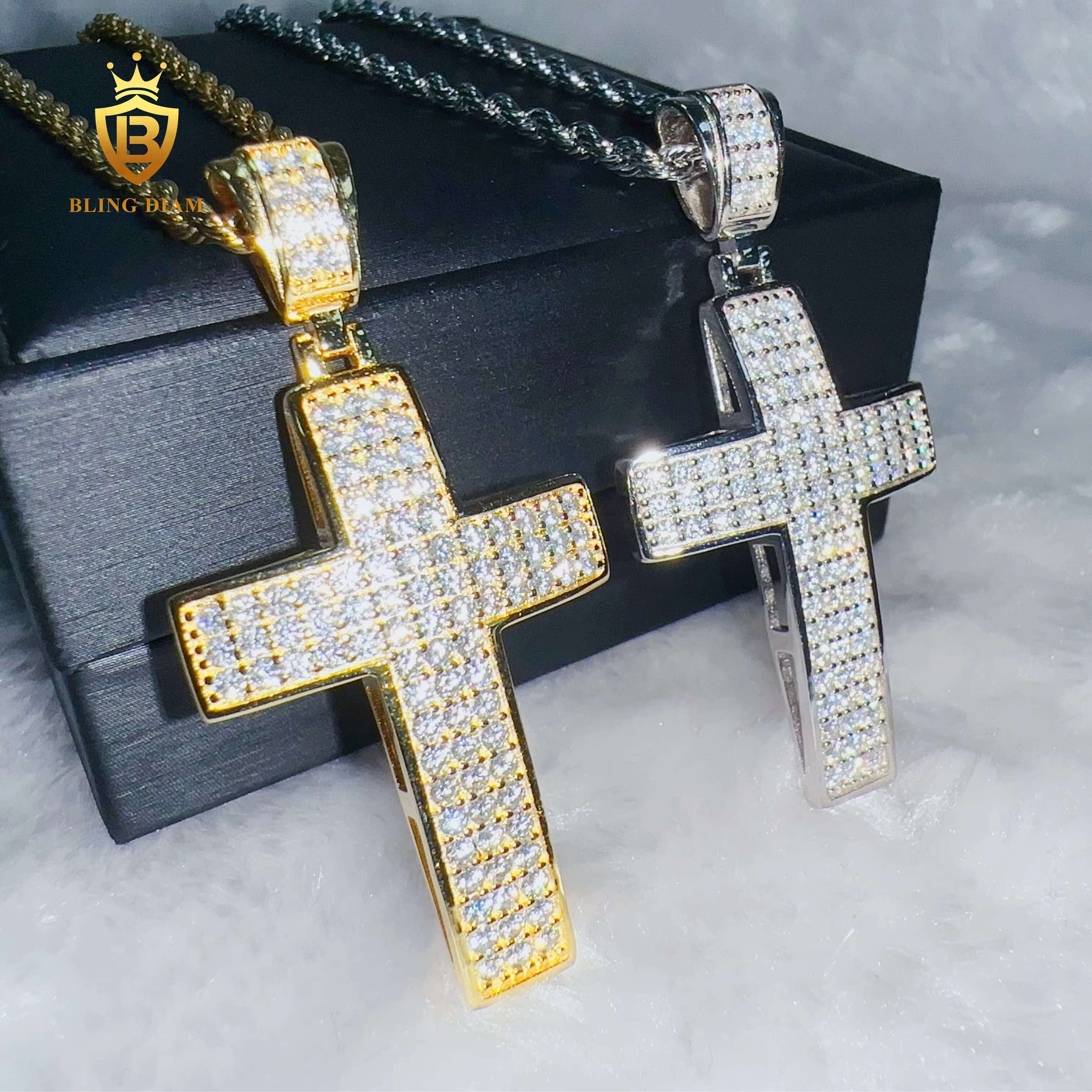 Blingdiam Custom Hip Hop Jewelry VVS Moissanite Cross Pendant 925 Sterling Silver Charm Necklace for Women Men
