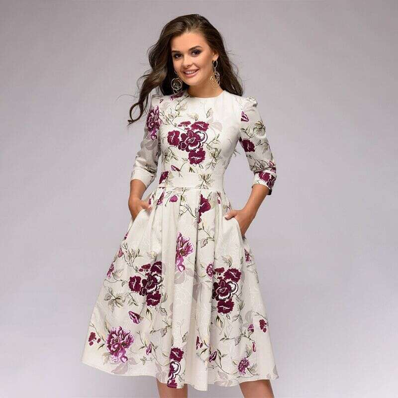 2022wish European and American Autumn Winter Women's A-line Party Retro Small Floral Three-quarter Sleeve Round Neck Dress