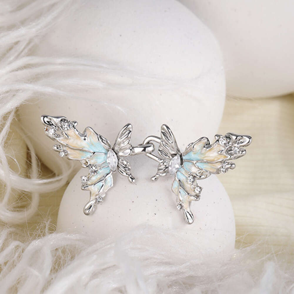 DHcollections Gradient Oil Drop Butterfly Buckle for Women, Exquisite Tightening Artifact, Adjustable Buckle, Pants Tightening, Elastic Waist Accessor