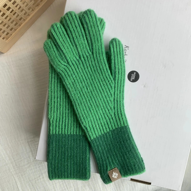 Winter Touch Screen Glove Thicken Warm Stripe Knitted Stretch Gloves Full Finger Outdoor two-tone Gloves For Women 251106
