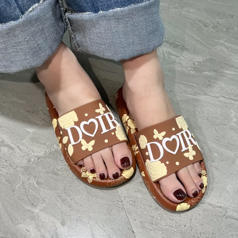 Graffiti Letter-Printed Flip-Flops For Men And Women Heart Shape Design Slip On Shoes Size 36-41 Free Shipping