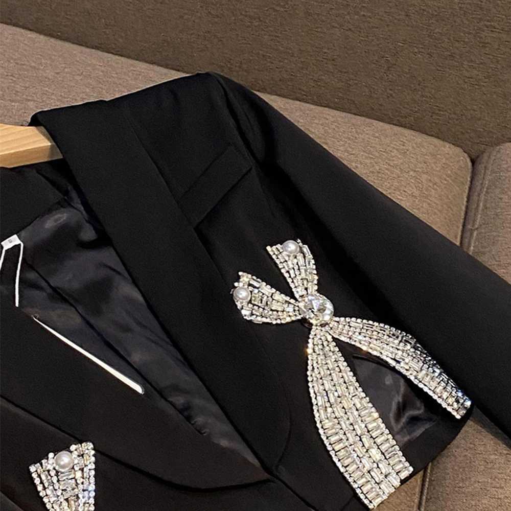 Pearl RhinESTone Short Blazer Sexy Mini Skirt Women BlaCK Fashion Casual Party Suit 2Pcs Lady Set Autumn Winter New W251110