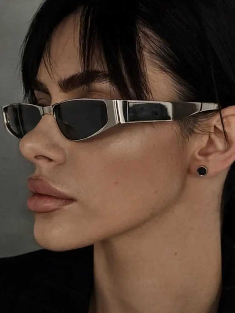 Silver Frame Y2K Cat Eye Sunglasses Women Small Narrow Frame Vintage Retro Sporty Punk Hip-Hop Style Fashion Sunglasses UV400W251108