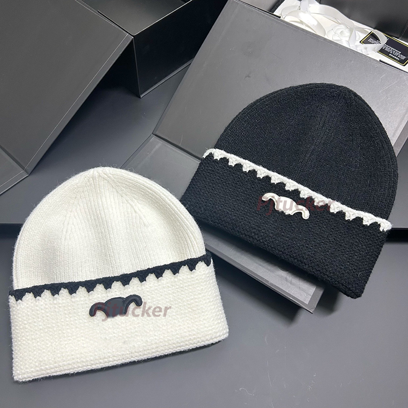 Beanie Men and Women Designer Knitted Winter Hat Fall Thermal Skullcap Ski Trip Classic Beanies Brown Black White for Warmth
