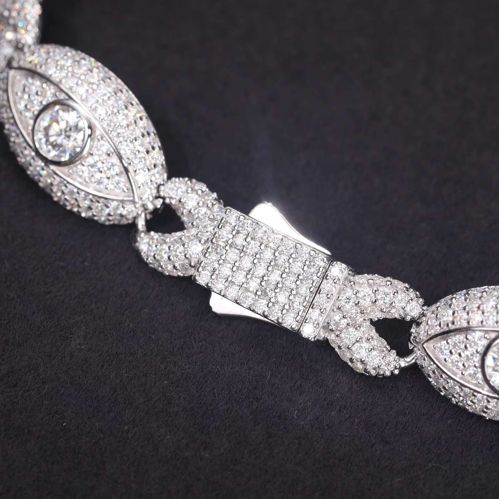 New Trendy 11mm Hip Hop Men Jewelry 925 Sterling Silver Fully Iced Out Vvs Moissanite Diamond Evil Eyes Cuban Bracelet