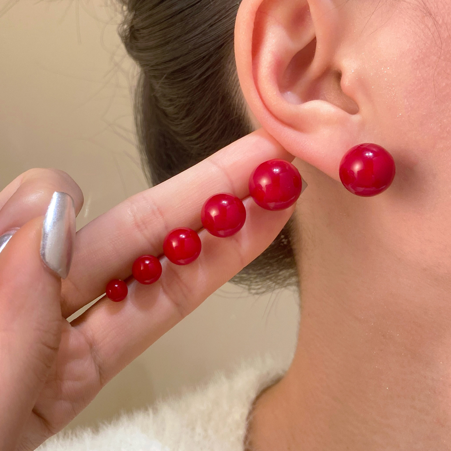 for Women New Year Elegant Fashion Commuting Ancora Red Cherry Bean Stud Earrings